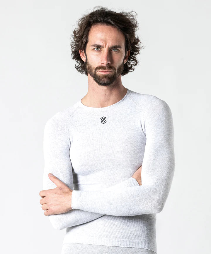 m-warm-base-layer-maglia-lunga-girocollo-pearlgrey-detail-02_720x