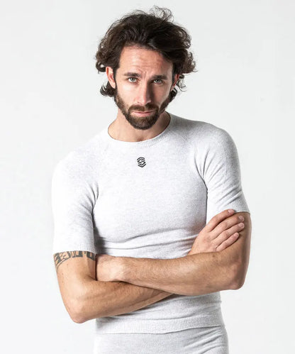 m-warm-base-layer-maglia-corta-girocollo-anthracite-detail-01_ea693bf3-35a2-4800-98ba-63a78f3cdf90_720x[1]