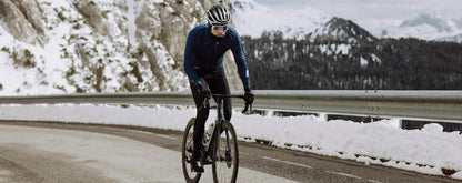 q36.5-men-winter-bib-tights-black-ride[1]