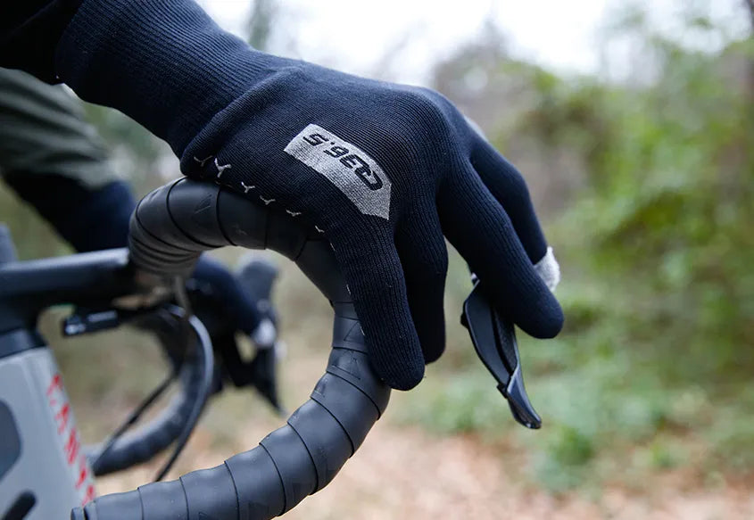 amphib-rain-cycling-gloves-4000X-highlight-3